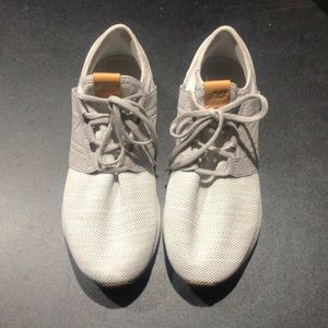 New Balance Lightweight Grey Shoes; Sz 10.5